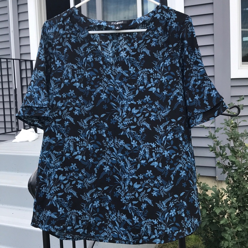 Rozali  black and light blue shirt